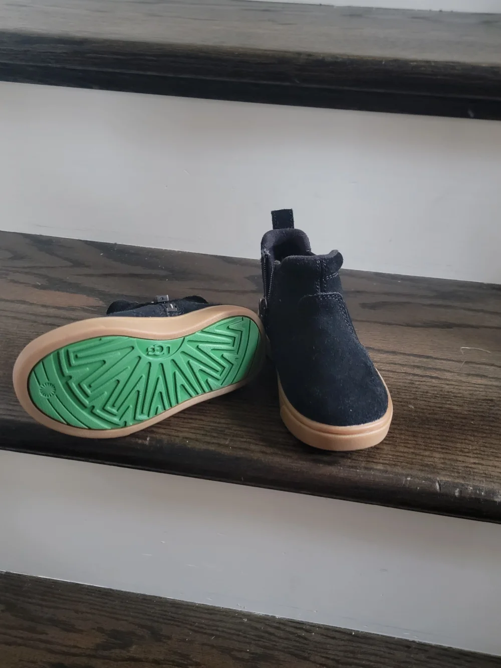 UGG stylish kids